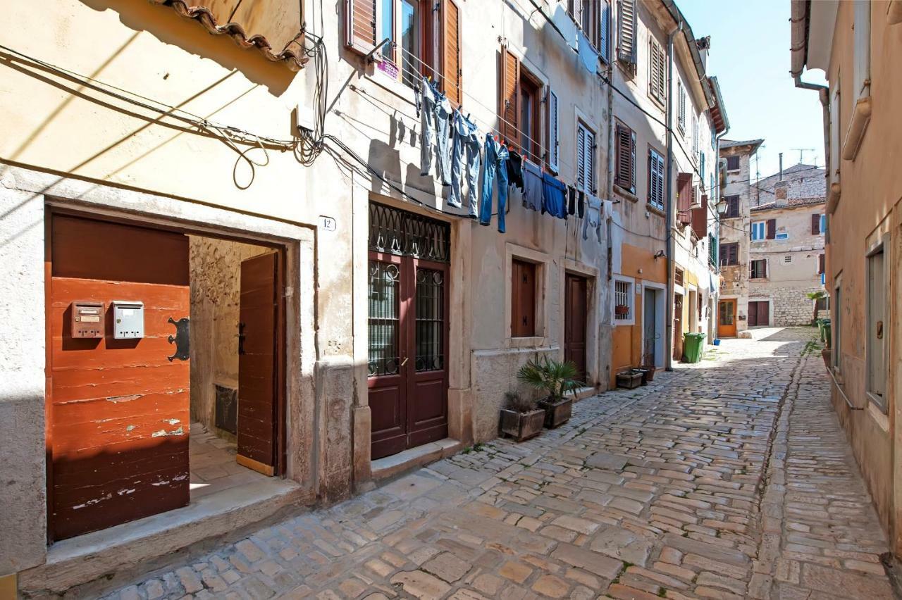 Appartement Deluxe Studio G 12 à Rovinj Extérieur photo